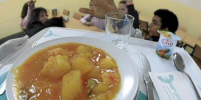 Le gouvernement valencien enfreint la loi en louant la salle à manger dans toutes les écoles publiques