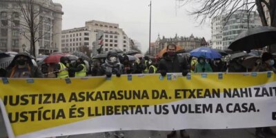 Les partenaires de Pedro Snchez exigent qu&rsquo;il rapproche les 218 détenus de l&rsquo;ETA du Pays basque et facilite leur liberté