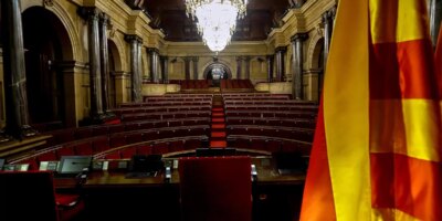 Lié à la contestation du CPS devant la justice, le report électoral catalan