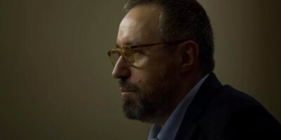 Vox signe Girauta et un ancien haut fonctionnaire d&rsquo;Aznar pour un acte de sa fondation