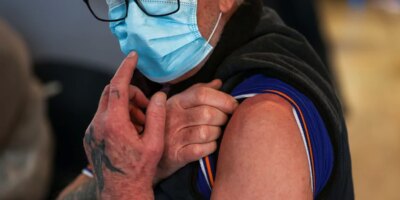 Les robes et les morts