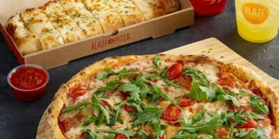 Blaze Pizza propose des spécialités de pizza au gros gibier pour toutes les tailles de foule et les préférences de croûte