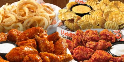 Marquez gros et précommandez avec Hooters avant le jour du match