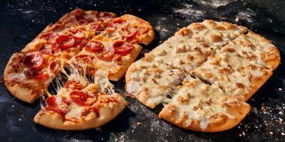 Panera offre à ses clients deux nouvelles saveurs de pizza au pain plat et des fêtes familiales de pain plat