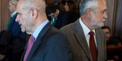 Le juge dans l&rsquo;affaire de corruption Isofotn demande une douzaine d&rsquo;accords aux gouvernements de Chaves et Grin