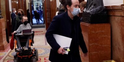 Podemos insiste avec une vidéo sur le fait que l&rsquo;Espagne n&rsquo;est pas une démocratie normale et dans son attaque contre les médias