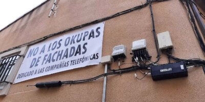 Rébellion de quartier contre les câbles téléphoniques à Velilla: « Non aux squatteurs de façades »