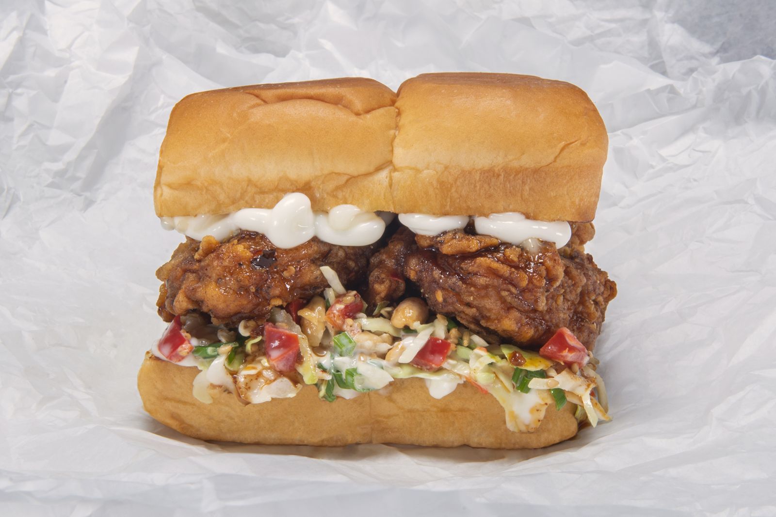 The Absolute Brands, propulsé par Dog Haus, lance de nouvelles créations dirigées par un chef pour soutenir No Kid Hungry