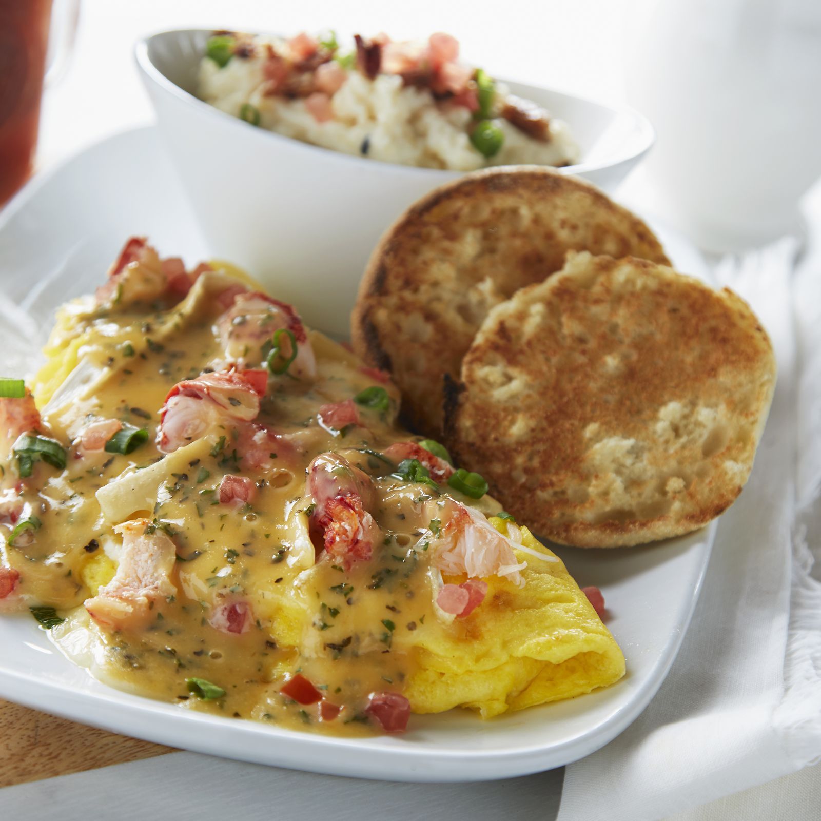 Extension du contrat de franchise de 7 unités Another Broken Egg Cafe Encres