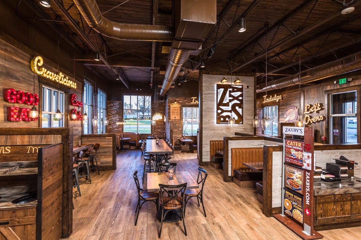 Zaxby's s'agrandit à Bradenton, en Floride, avec un nouveau magasin et un nouveau design