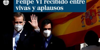 Felipe VI, reçu avec acclamations et applaudissements à l&rsquo;acte commémoratif du 23-F