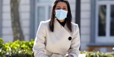 Arrimadas explose contre la répartition des « commissaires politiques » au sein de la CGPJ et de la RTVE: « C&rsquo;est une honte »