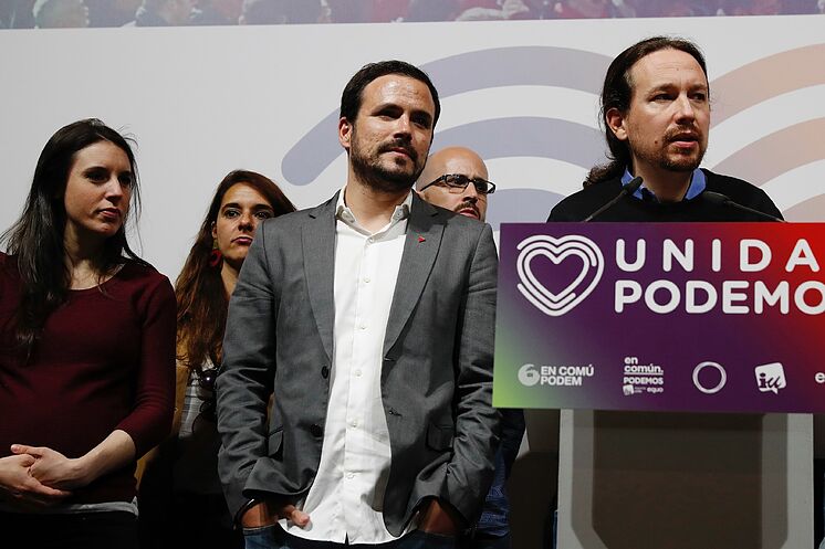 Pablo Iglesias, Alberto Garz