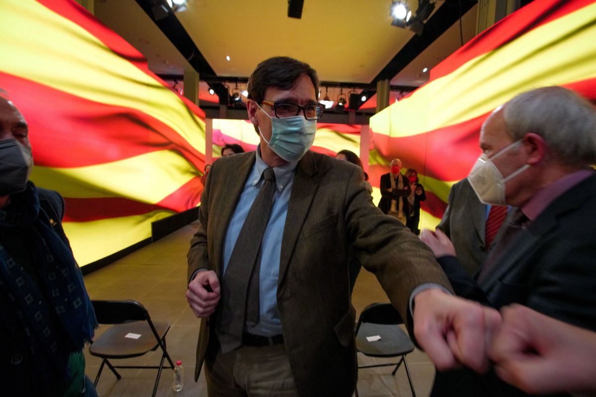 GRAFCAT8389.  BARCELONE- Le candidat à la présidence de la Generalitat, Salvador lt; HIT gt; Illa lt; / HIT gt;, au cours de l'acte final de la campagne