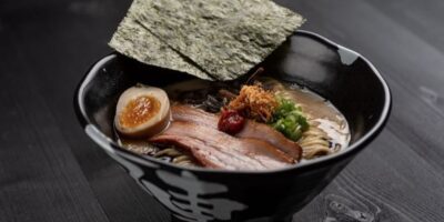Le bar JINYA Ramen célèbre sa grande ouverture à Eastvale