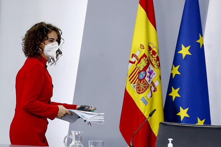María Jesús Montero va offrir la conférence de presse après le ...