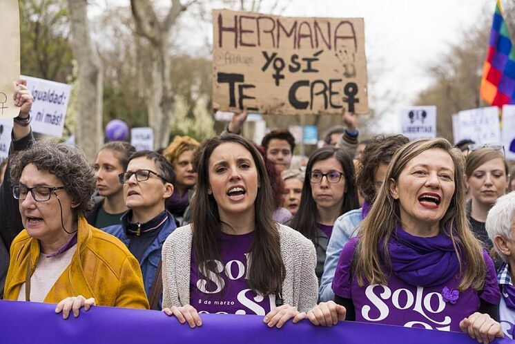 La ministre de l'Égalité, Irene Montero, lors de la manifestation