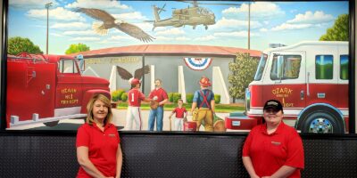 Les restaurateurs locaux mari et femme ouvrent leurs premiers sous-marins Firehouse à Ozark