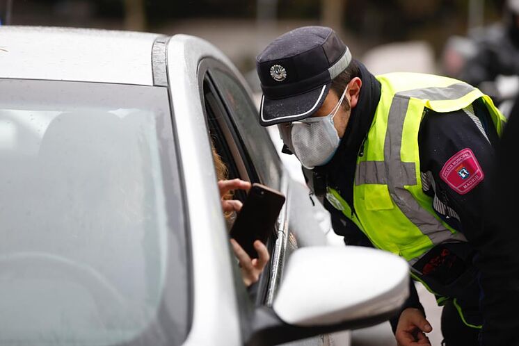 Où pouvez-vous voyager?  Communautés avec fermeture de périmètre et ...