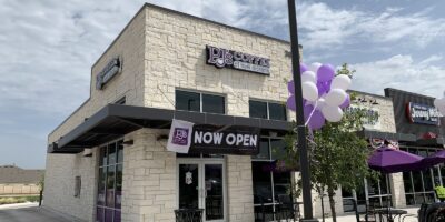 PJ&rsquo;s Coffee of New Orleans reconnu pour sa croissance impressionnante de franchise et poursuit l&rsquo;expansion de son partenariat stratégique en 2021