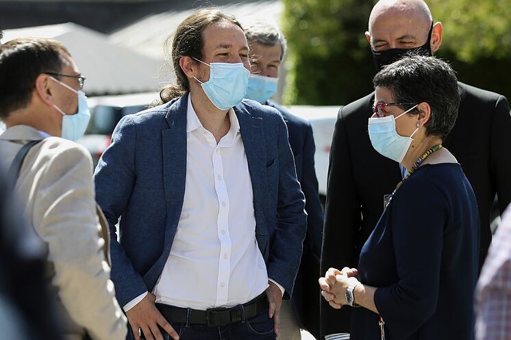 Le deuxième vice-président du gouvernement, Pablo Iglesias, et le ministre ...