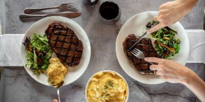 Recréez l&rsquo;expérience de la Saint-Valentin au restaurant avec un barbecue à la maison