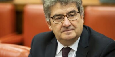 Le PSOE ne retirera pas le juge De Prada de sa liste à la magistrature car il est l&rsquo;un de ses candidats depuis 2018