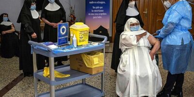 Le gouvernement prend la loi galicienne qui ouvre la porte à la vaccination obligatoire à la Constitution