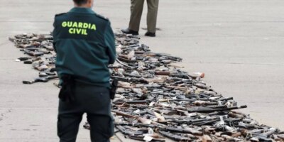 Pedro Snchez joue dans une destruction d&rsquo;armes de l&rsquo;ETA sans la présence d&rsquo;aucun des présidents qui l&rsquo;ont combattue