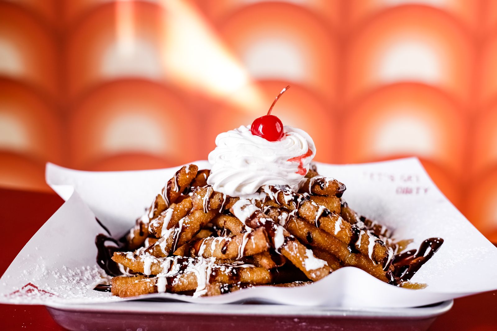 Préparez-vous à `` devenir sale '' au nouvel emplacement de l'aile de West 7th: Dirty Bones, ouverture le 17 mars