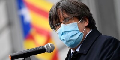 Carles Puigdemont met son veto à la CUP pour présider le Parlement catalan