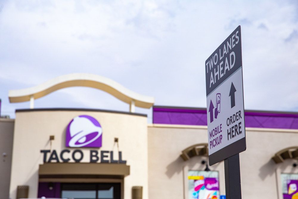 Dine-ins, Drive-Thrus et numérique: Taco Bell redéfinit le restaurant du futur avec un pipeline de croissance ambitieux