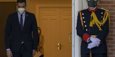 Pedro Snchez succède aux délégués gouvernementaux d&rsquo;Andalousie, de Madrid et de Galice pour protéger leur contrôle territorial