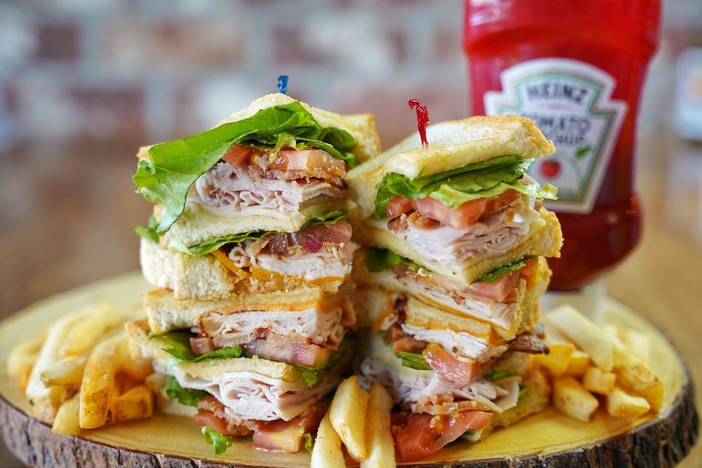 The Toasted Yolk Cafe annonce une expansion majeure dans le sud