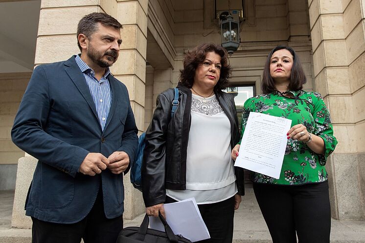 Les & apos; populaires & apos;  Virginie P