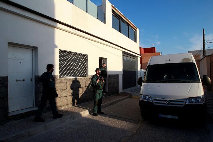 La Garde civile dans la maison du narco Polo, dans le Campo de ...