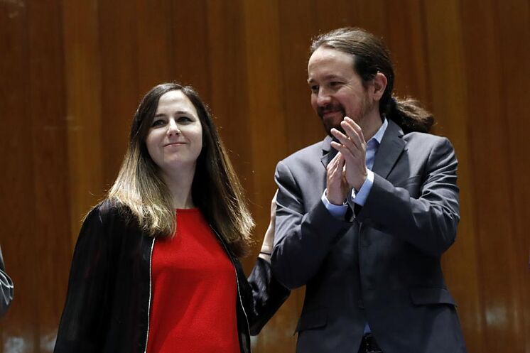 Le secrétaire d'État à l'Agenda 2030, Ione Belarra, et le ...