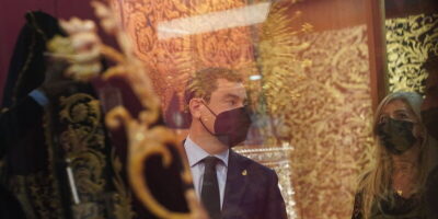 Passion politique religieuse en Andalousie: pourquoi le PP, le PSOE, Vox et même Podemos prennent des photos avec des saints