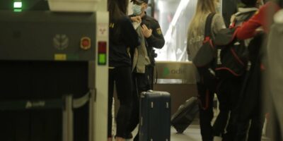 Tranquillité et contrôles à Atocha pour empêcher la fuite des Madrilènes les plus voyous: « La police en a déjà tiré plusieurs »