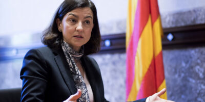 Eva Granados, vice-présidente du Parlement: « Il n&rsquo;y a pas de dialogue avec ERC sur le référendum et les grâces »