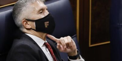 Vox demande dans sa plainte que la Cour suprême interroge Fernando Grande-Marlaska