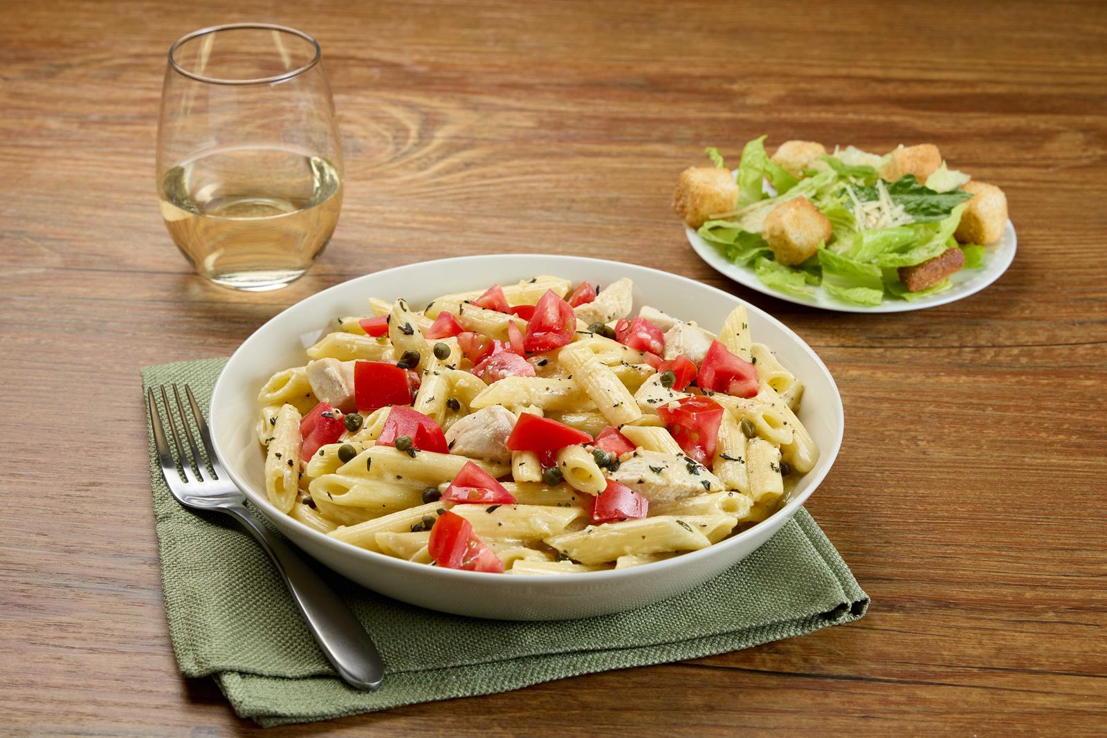 TooJay's Deli lance un nouveau repas à 14,99 $ Choisissez trois repas