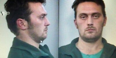 Igor le Russe attaque quatre fonctionnaires avec une tuile lorsqu&rsquo;il a refusé de quitter sa cellule pour être jugé