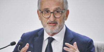 Le juge de l&rsquo;affaire Villarejo impute Antonio Brufau et Isidro Fain pour espionnage de l&rsquo;ancien président de Sacyr