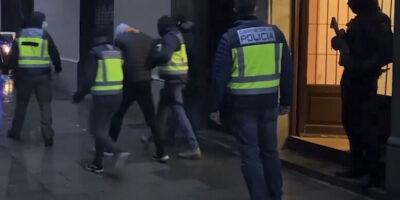 La police retient un présumé ravisseur de Daech dans une prison de Murcie