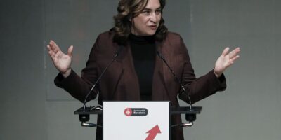 Ils élargissent la plainte contre Colau et d&rsquo;autres accusations de «  biens communs  » au Congrès pour subventions irrégulières
