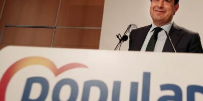 PP et Ciudadanos soutiennent leur pacte avec Vox en Andalousie avec une nouvelle réduction d&rsquo;impôt