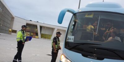 Enquête sur le conducteur d&rsquo;un autobus scolaire en multipliant le taux d&rsquo;alcoolémie par 6 et en provoquant deux accidents