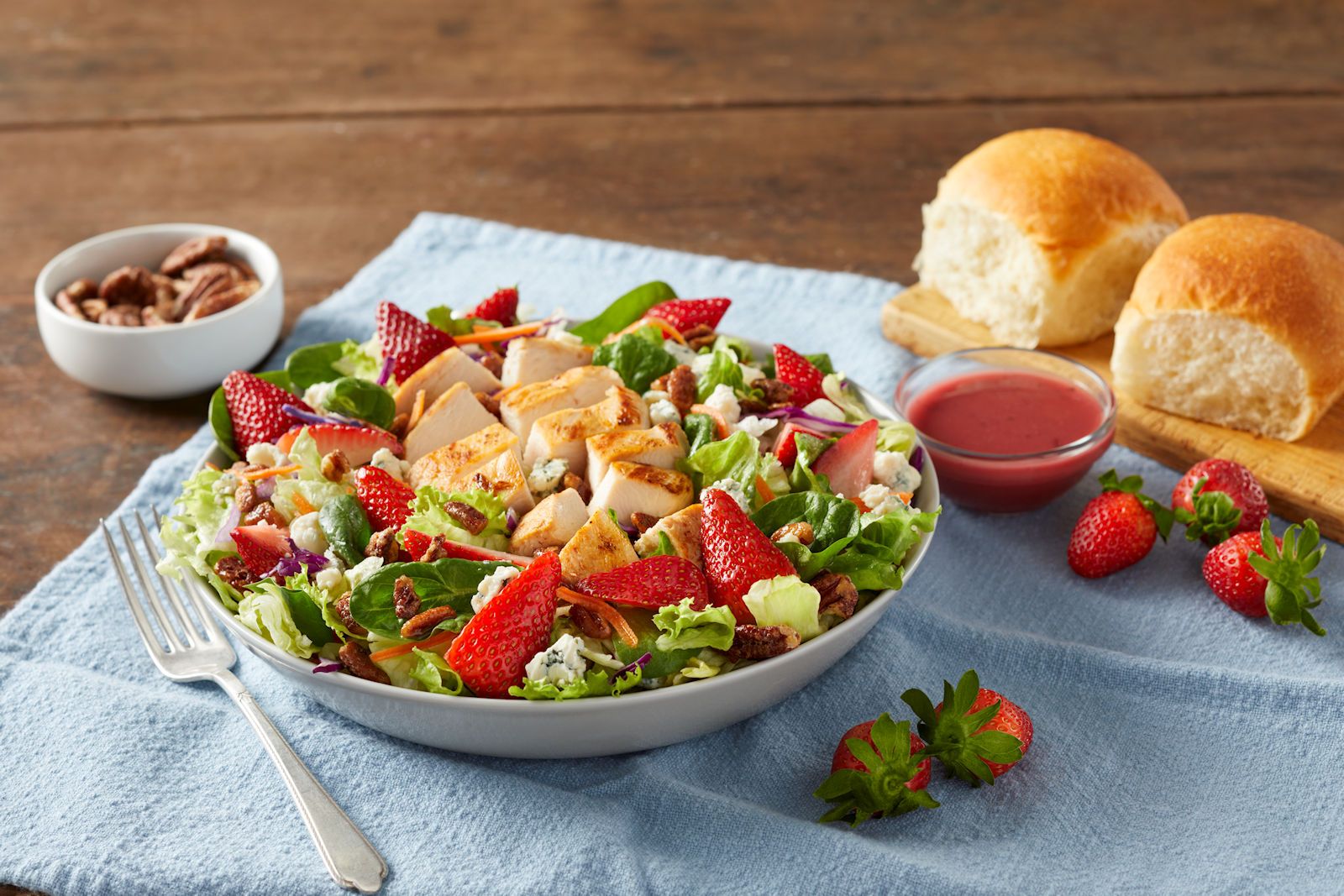 Bob Evans Restaurants présente de nouveaux plats de petits fruits frais de la ferme pour le printemps