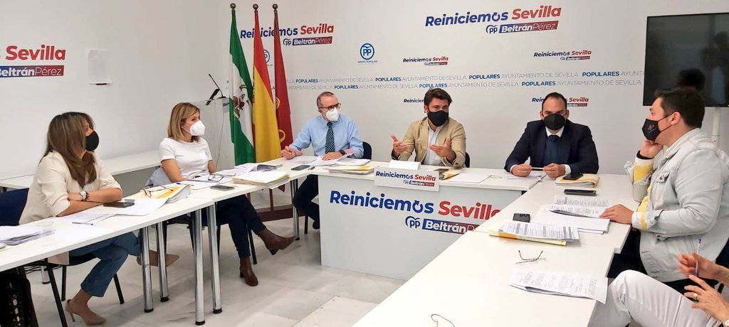 Le porte-parole municipal du PP à Séville, Beltr